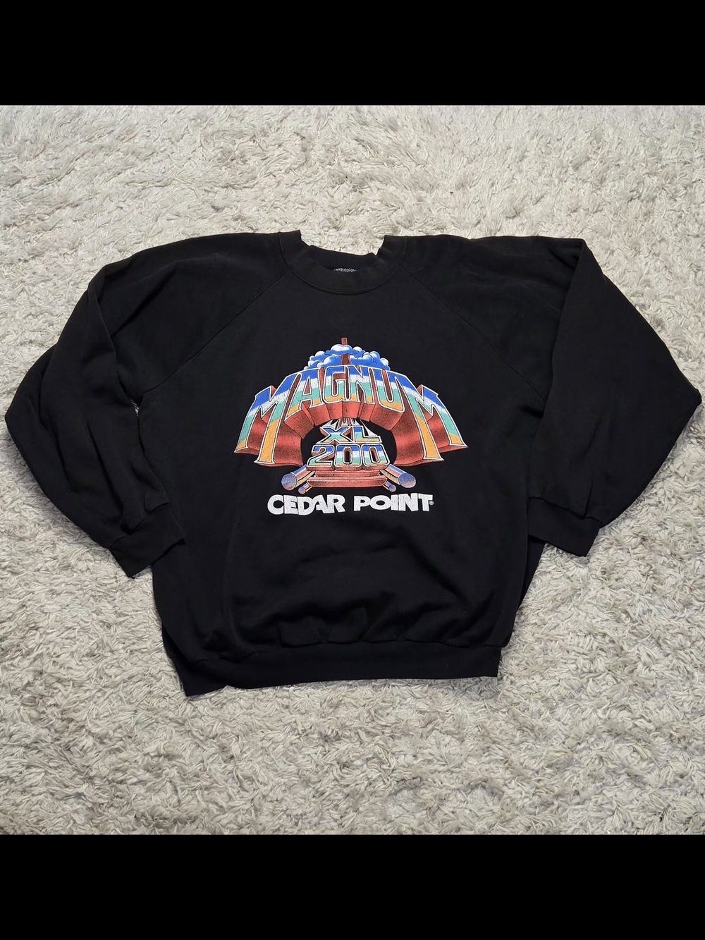 VTG 80s Cedar Point Magnum XL-200 Raglan Crewneck XL